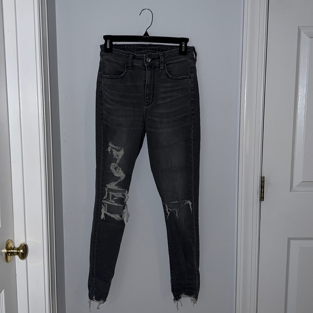 American Eagle grey distressed jeggings, size 2 and regular length.